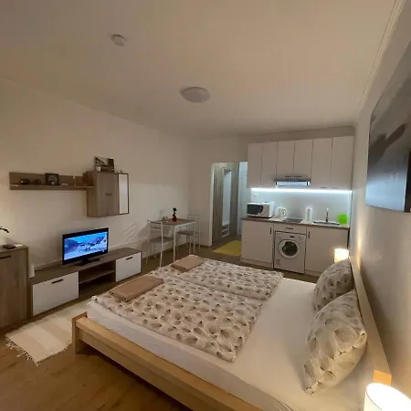 Siofoki Belvarosi Apartman Lägenhet Siófok