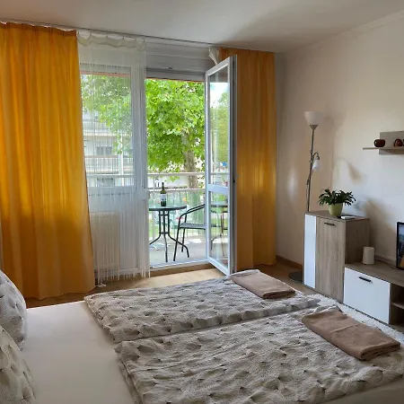 Siofoki Belvarosi Apartman Lägenhet
